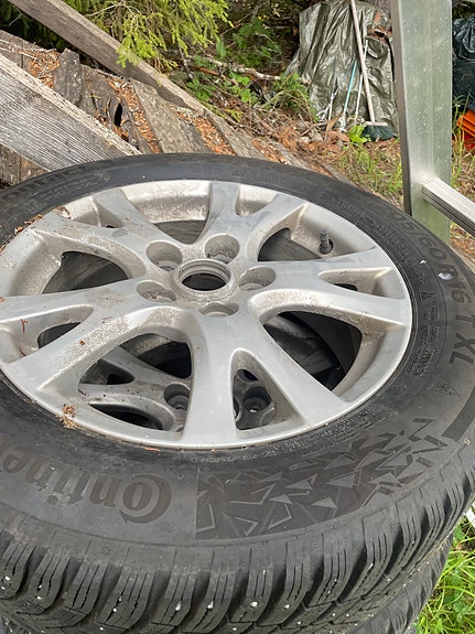 Talvirenkaat alu vanteilla