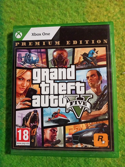 Grand Theft Auto V Premium Edition Xbox One peli