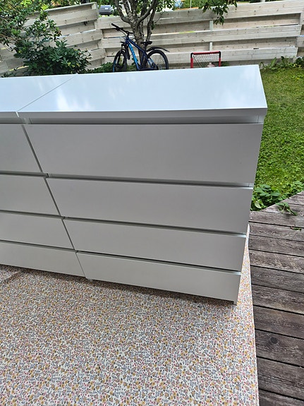 2kpl Ikea Malm lipastoja
