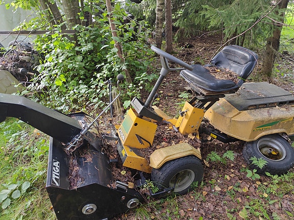 Stiga ajoleikkuri lumilingolla