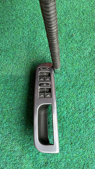 Volkswagen Golf 4 kuskin ohjauspaneeli