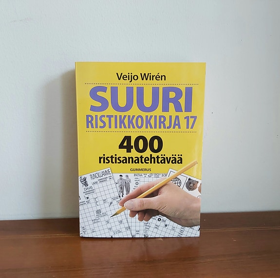Suuri ristikkokirja 17 Veijo Wiren