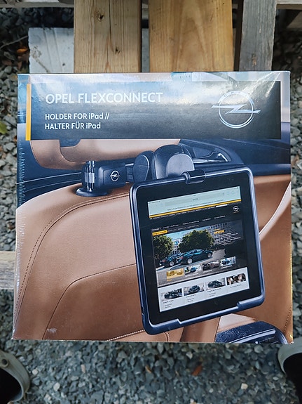 Opel niskatukeen iPad teline ja adapter
