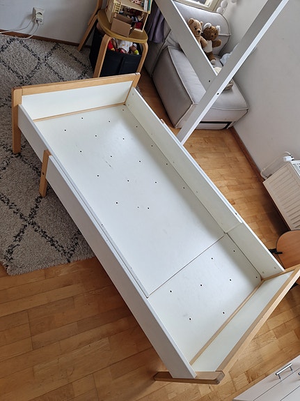 Jatkettava sänky 120 cm - 220 cm
