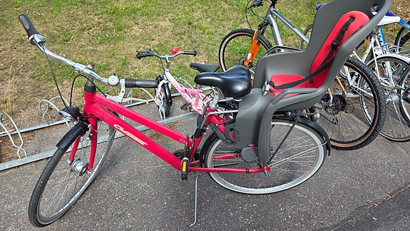 Red Crescent city bike