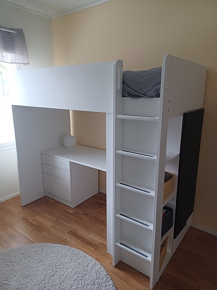 IKEA:n SMÅSTAD parvisänky 90x200 cm