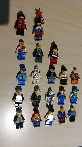 Lego figuureja
