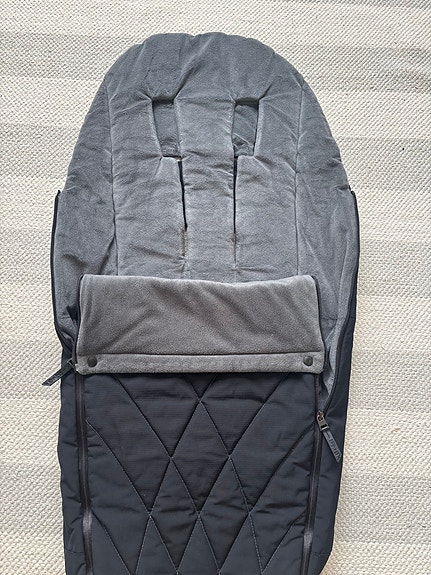 Cybex lämpöpussi