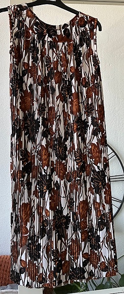 Pliseerattu mekko