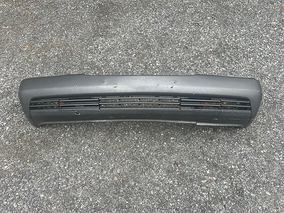 Mb W140 s-sarjalaisen etupuskuri