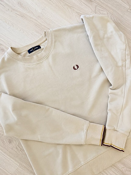 Miesten merkkivaatepaketti L–XL | Fred Perry, Adidas, Nike, Under Armour & Zara