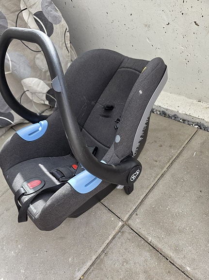 Maxi-Cosi turvakaukalo 0–13 kg musta