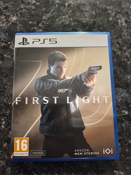 007 First Light [PS5]
