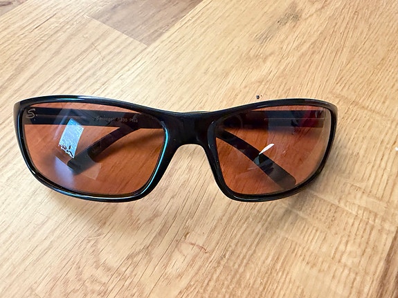 Serengeti Pisa aurinkolasit unisex