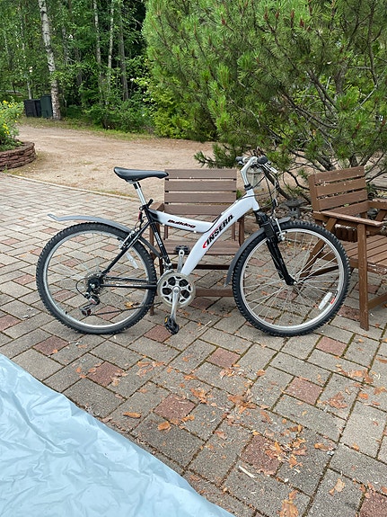 Maastopyörä 26” renkailla