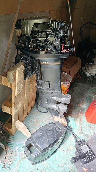 Mercury 20 hv 2t + akku