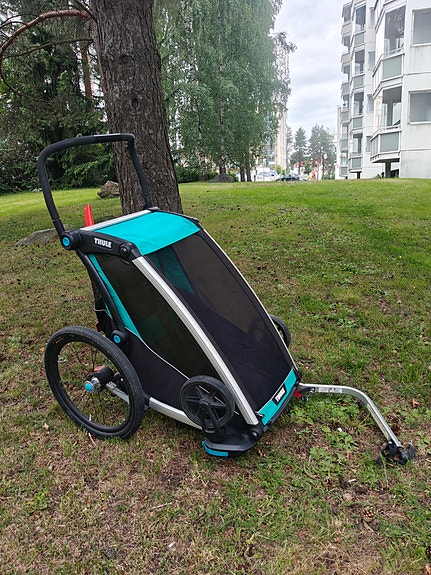 Myydään Thule chariot lite 1