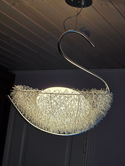 Joutsenvalaisin, kattovalaisin, design