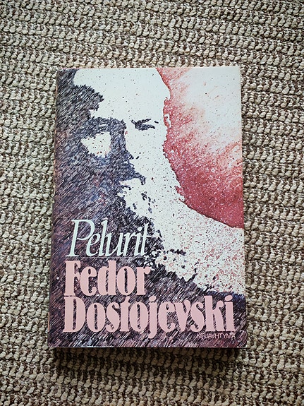 Fedor Dostojevski - Pelurit