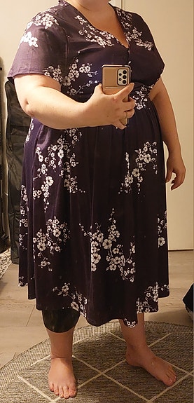Violetti mekko 4XL