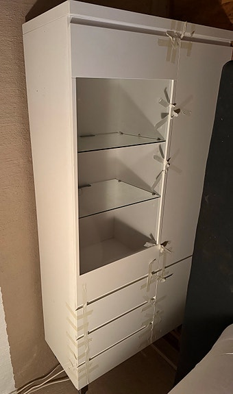 Ikea vitriini