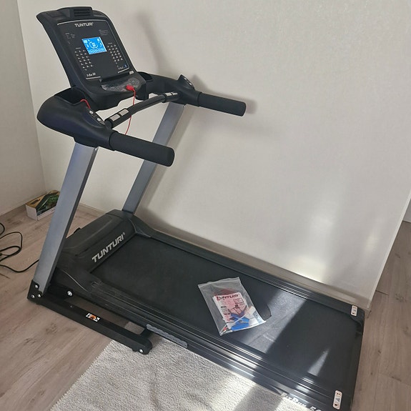 Tunturi FitRun 50i juoksumatto – käytetty vain noin 3 tuntia