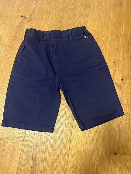 Calvin Klein Jeans shortsit koko 14