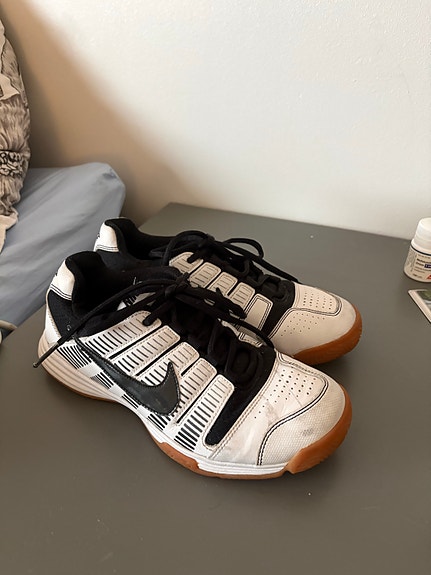 Nike treenikengät koko 38 valkoinen/musta