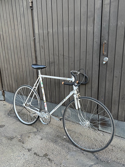 Peugeot maantiepyörä L 28" unisex