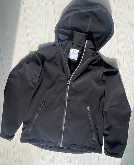 Softshell -takki ja housut koko 152 musta unisex