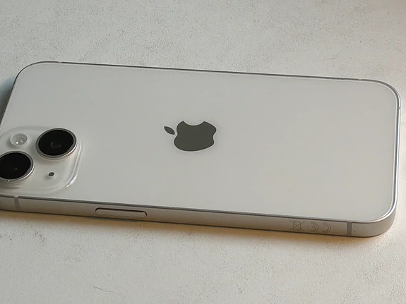 ALE IPhone 14 128GB starlight / TAKUU 12kk