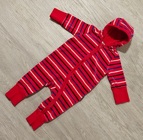 Polarn O Pyret vauvan raidallinen jumpsuit