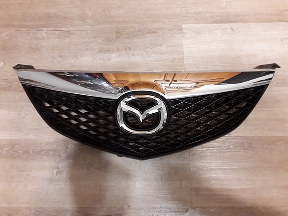 Mazda 6 farmarin 2004 maski