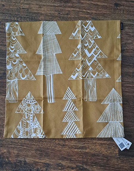Marimekko Kuusikossa tyynynpäällinen