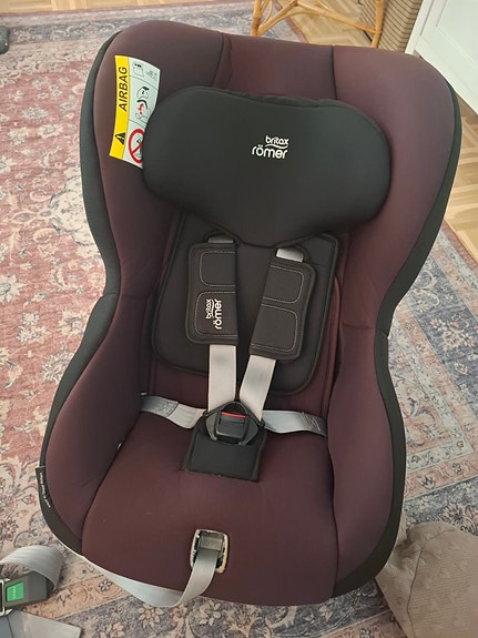 Britax Römer max-way plus turvaistuin
