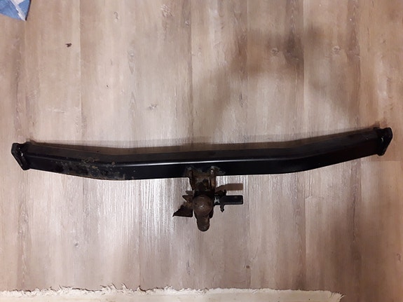 Mazda 6 farmarin 2004 vetokoukku-yhdistelmä