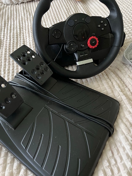 Logitech ps3 poljin ja ratti setti