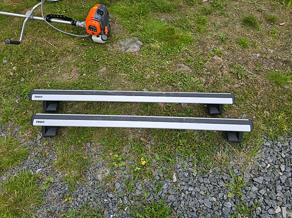 toyota prius kattotelineet