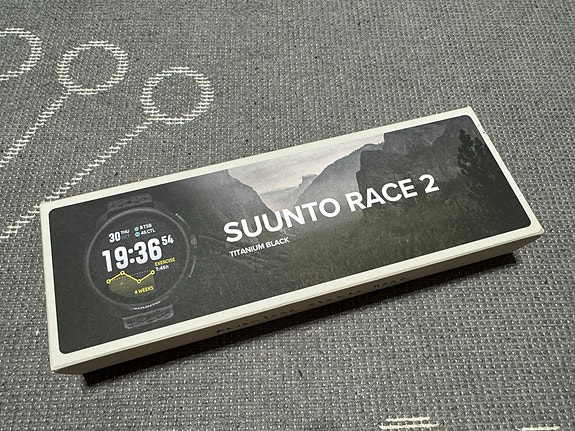 Suunto Race 2 Titanium Black