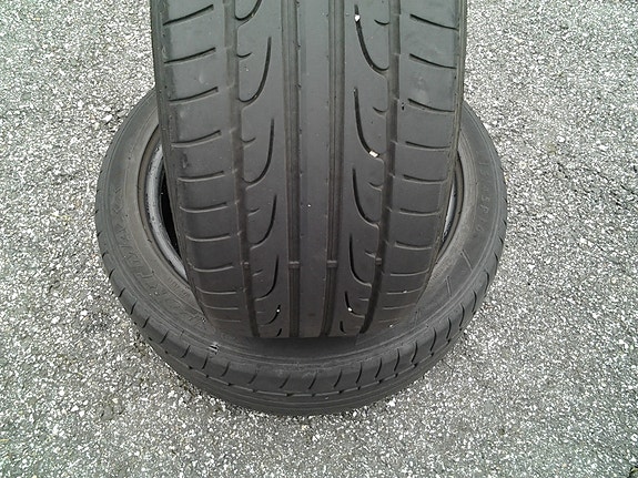 Kesärenkaat 2 kpl Dunlop 215/45 16"