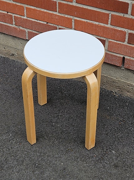 Artek tuoli E60