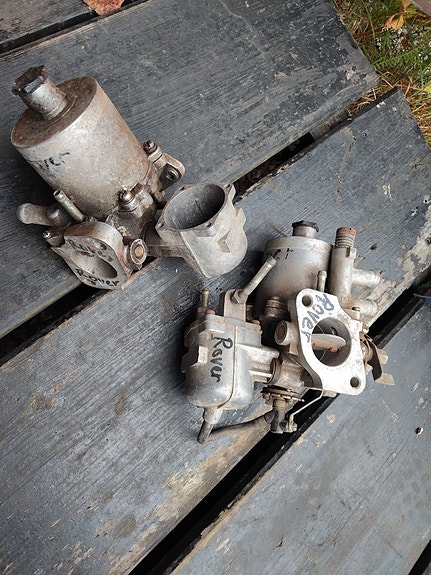 V8 Rover SU kaasuttimet