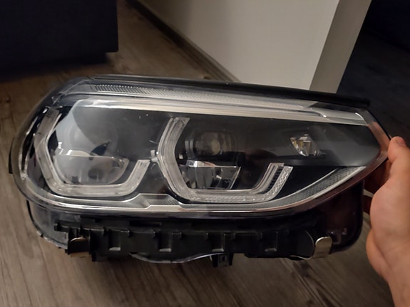 BMW ajovalo / umpio, X3, X4