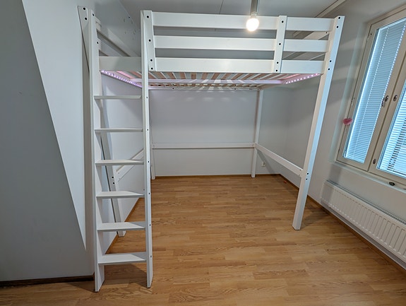 Varattu -- Ikea Storå parvisänky