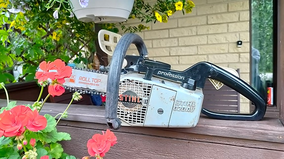 Stihl 020 AV moottorisaha