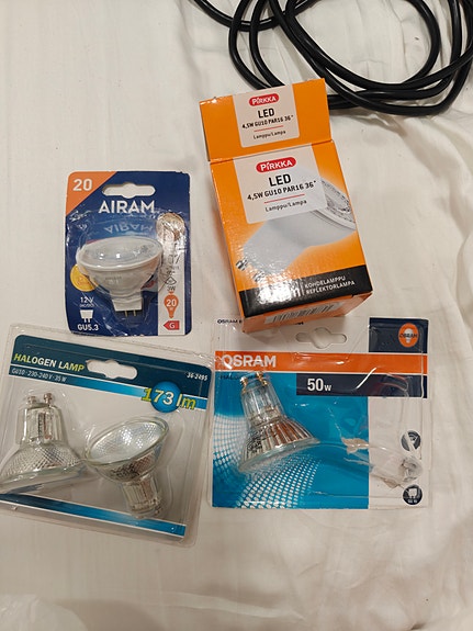 Led valaisin