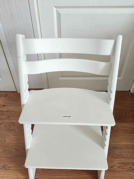 Stokke syöttötuoli valkoinen