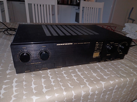 Marantz PM-35 vahvistin