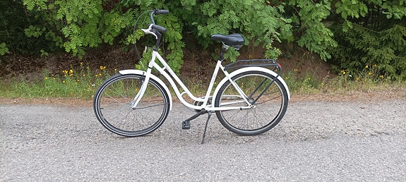 🔥🚴 26" Naisten / Nuorisopyörä 3 vaihteinen Shimano Nexus