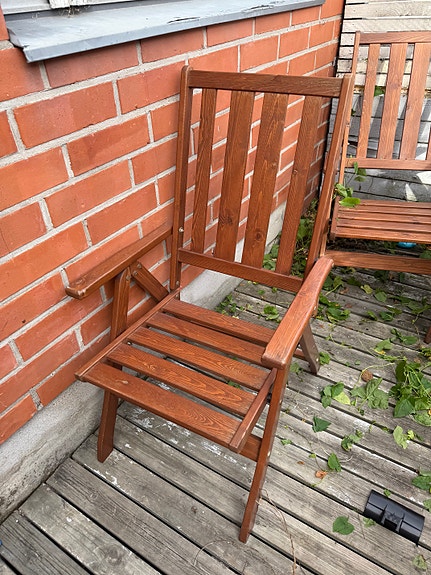 Kokoontaitettava tuoli terassille